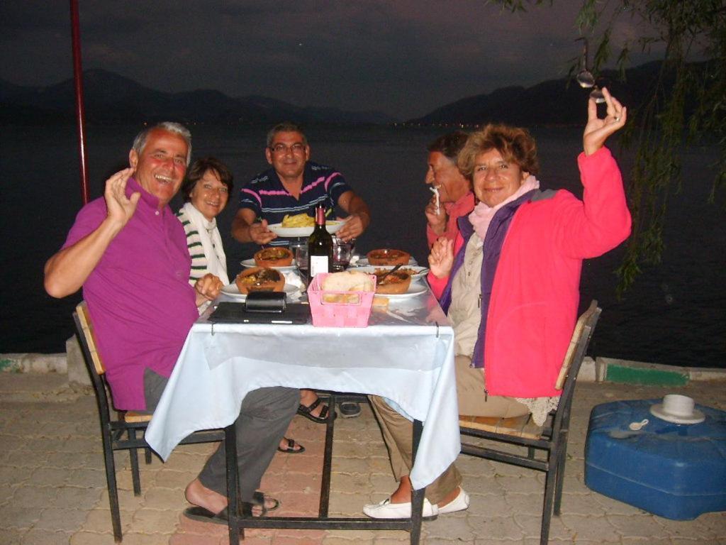 Choo Choo Pension Egirdir Exteriör bild